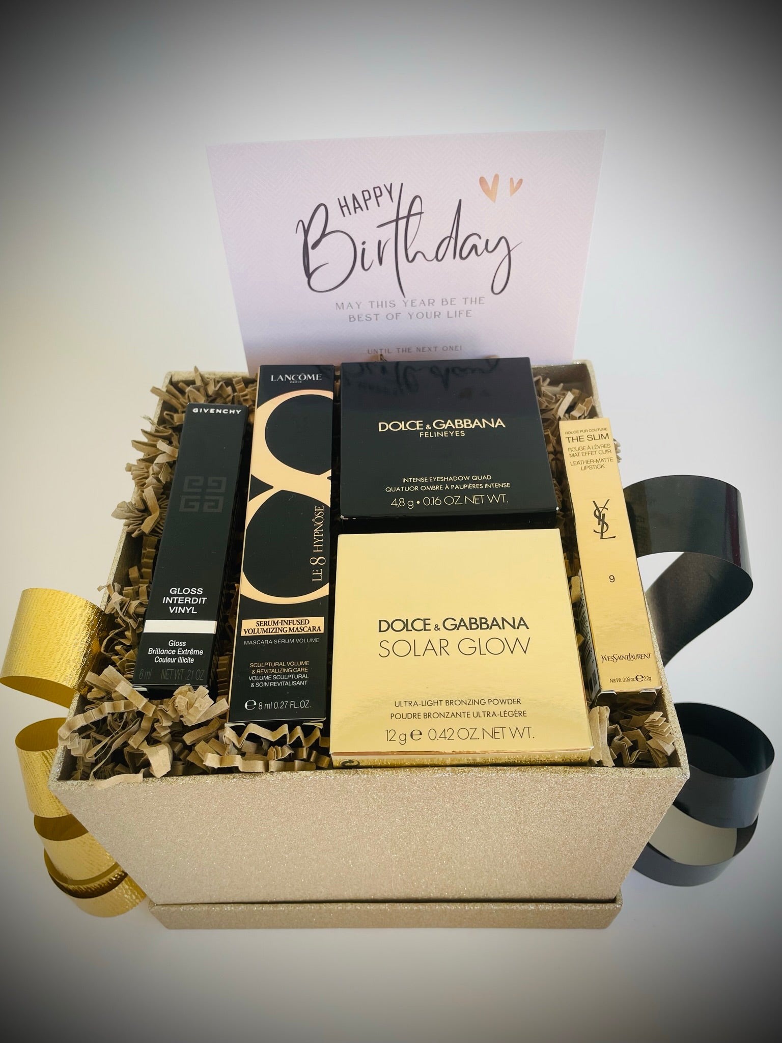 happy-birthday-gift-box-build-a-box-cyprus